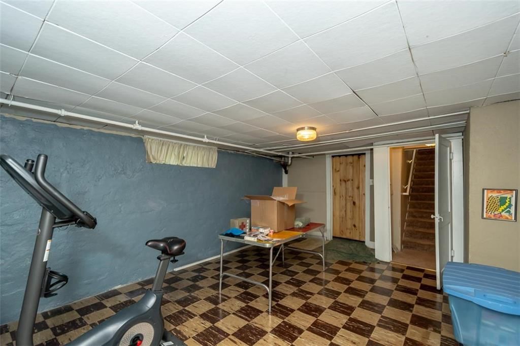 1209 S Hickory Street — photo 30