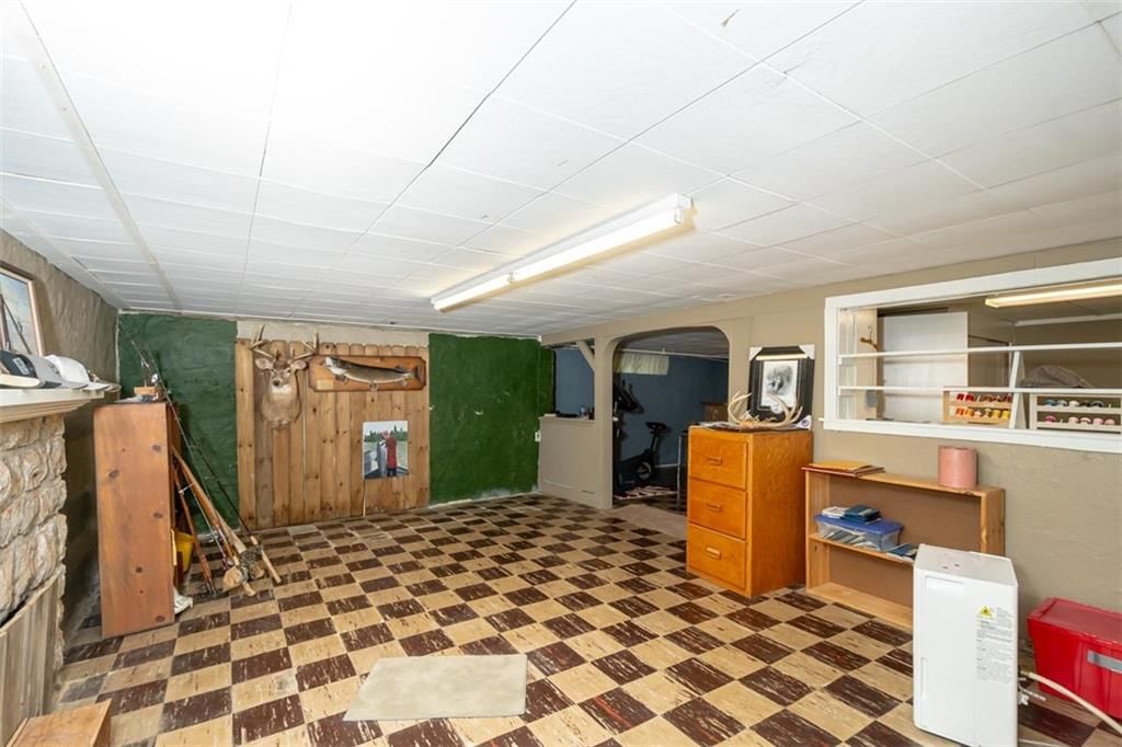 1209 S Hickory Street — photo 33