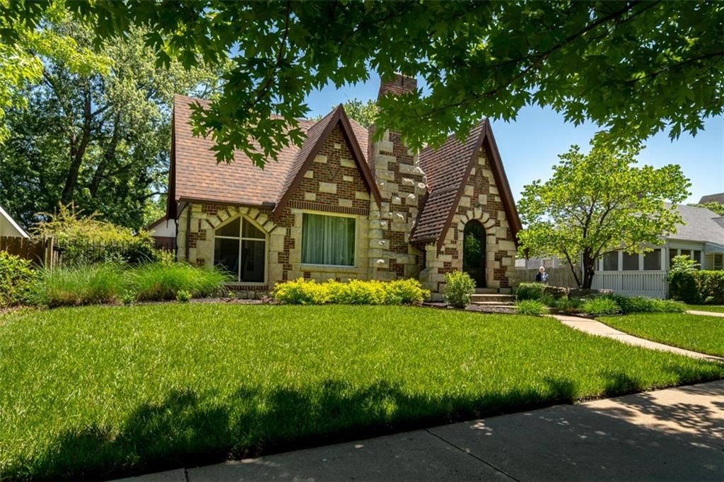 1209 S Hickory Street — photo 49