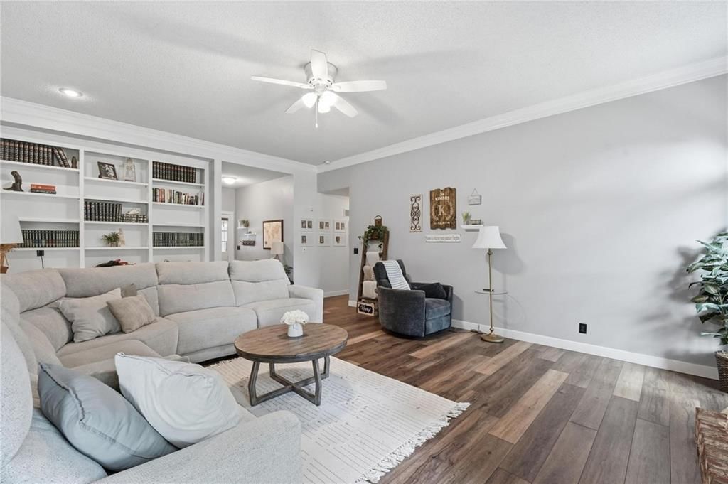 12465 S Greenwood Street — photo 8