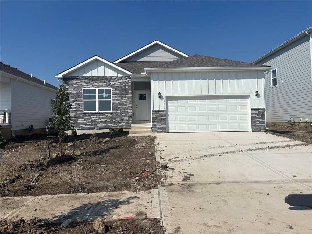 25248 W 177th Terrace, Gardner, KS