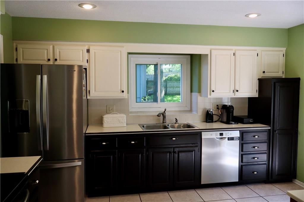 2517 NW Leann Drive — photo 6