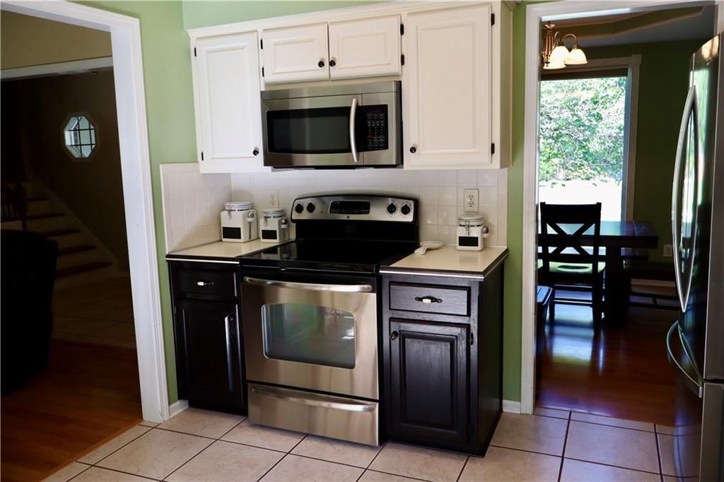 2517 NW Leann Drive — photo 7