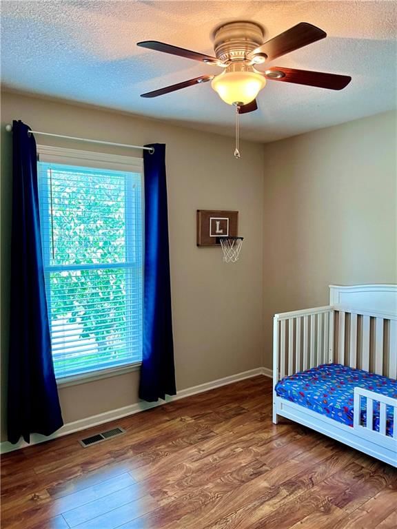2517 NW Leann Drive — photo 10