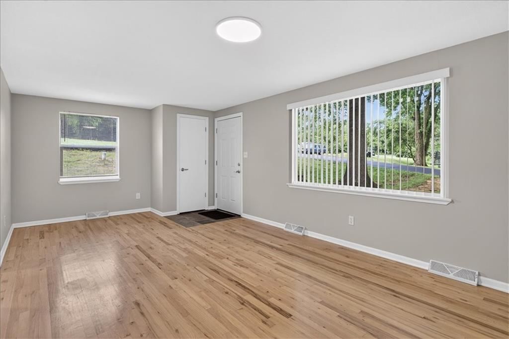 34 Misty Springs Circle — photo 9