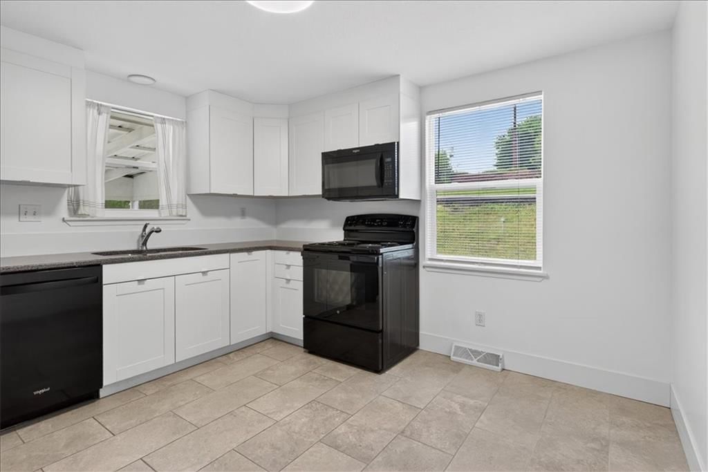 34 Misty Springs Circle — photo 11