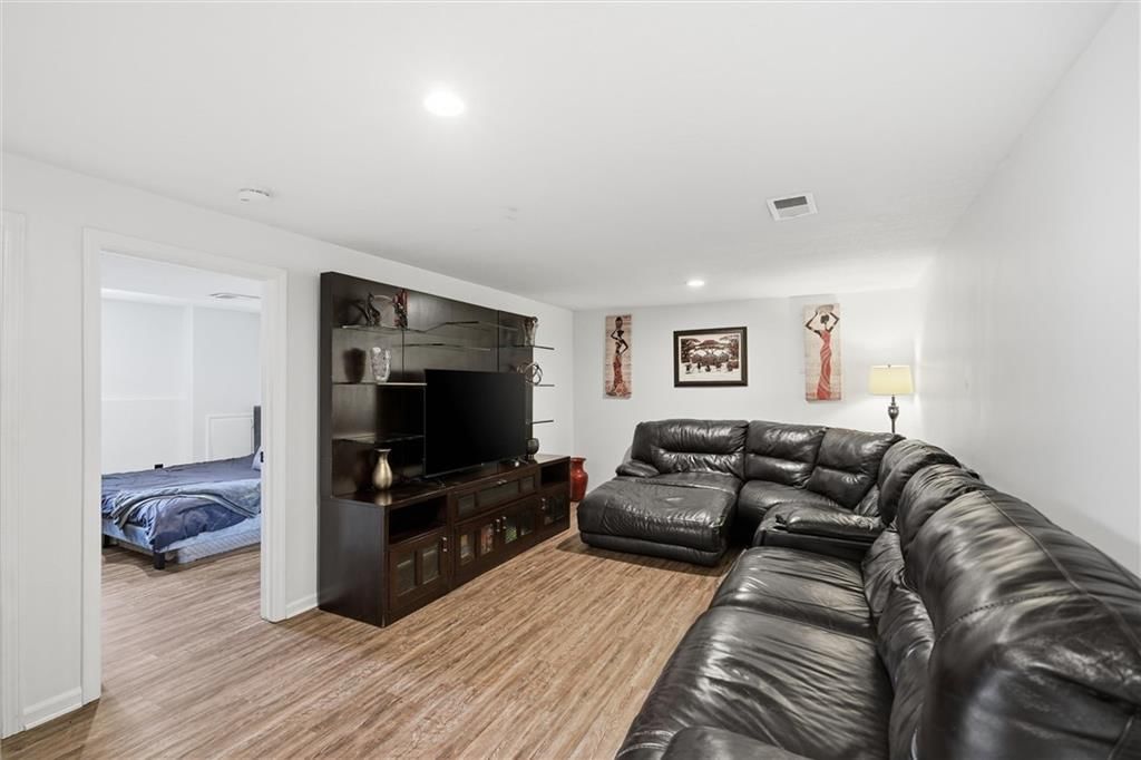 5105 Fairway Drive — photo 21
