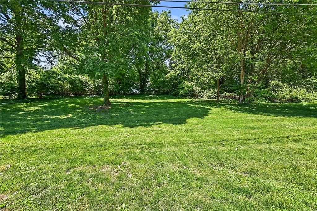 613 E Red Road — photo 19