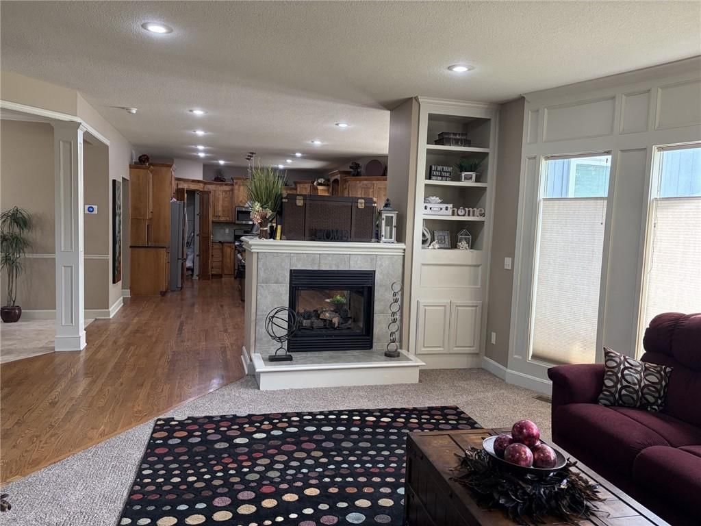 7822 Hull Avenue — photo 8