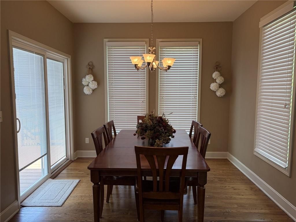 7822 Hull Avenue — photo 10
