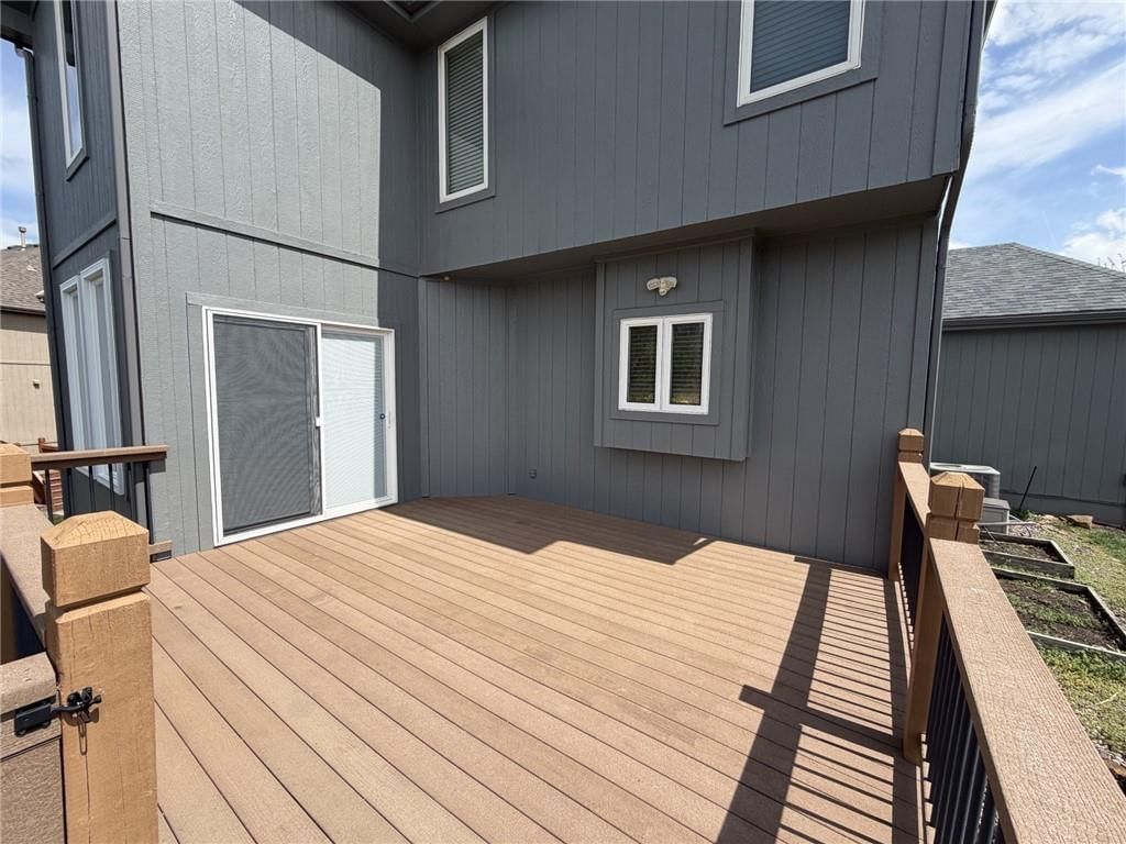 7822 Hull Avenue — photo 38