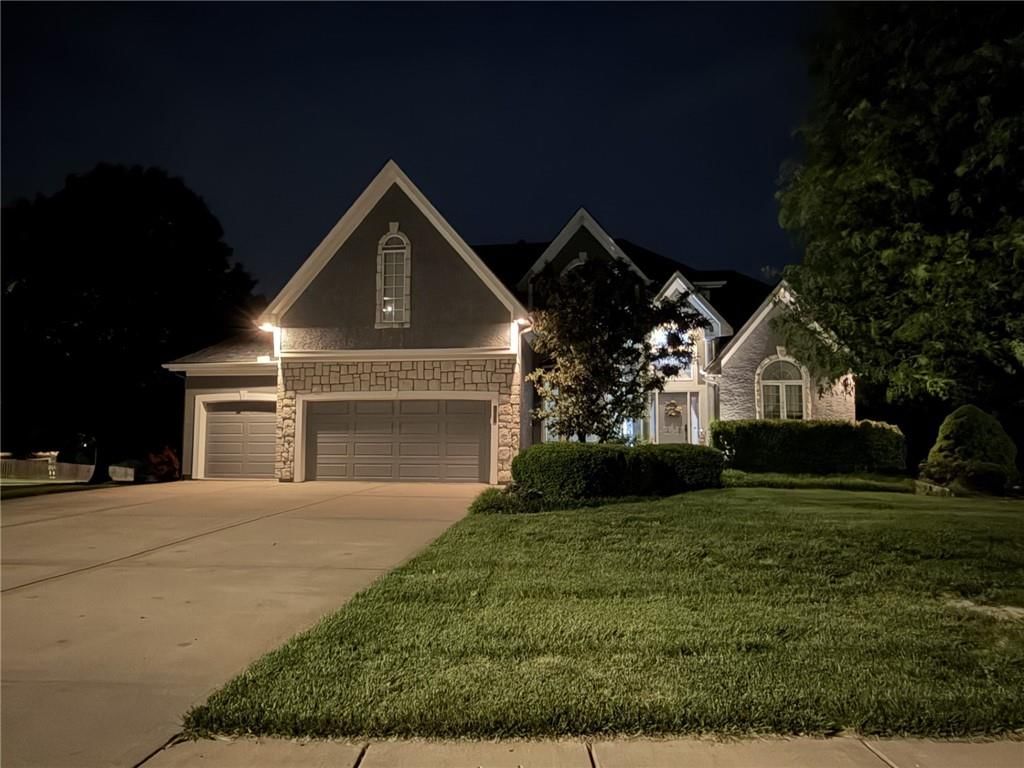 7822 Hull Avenue — photo 41