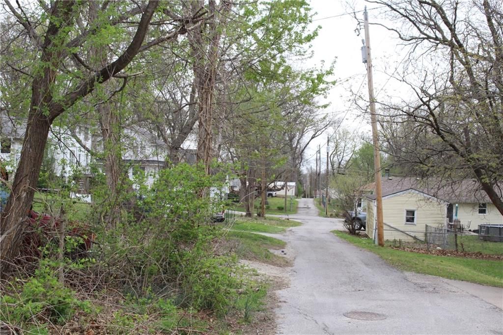 1331 Spruce Street — photo 17
