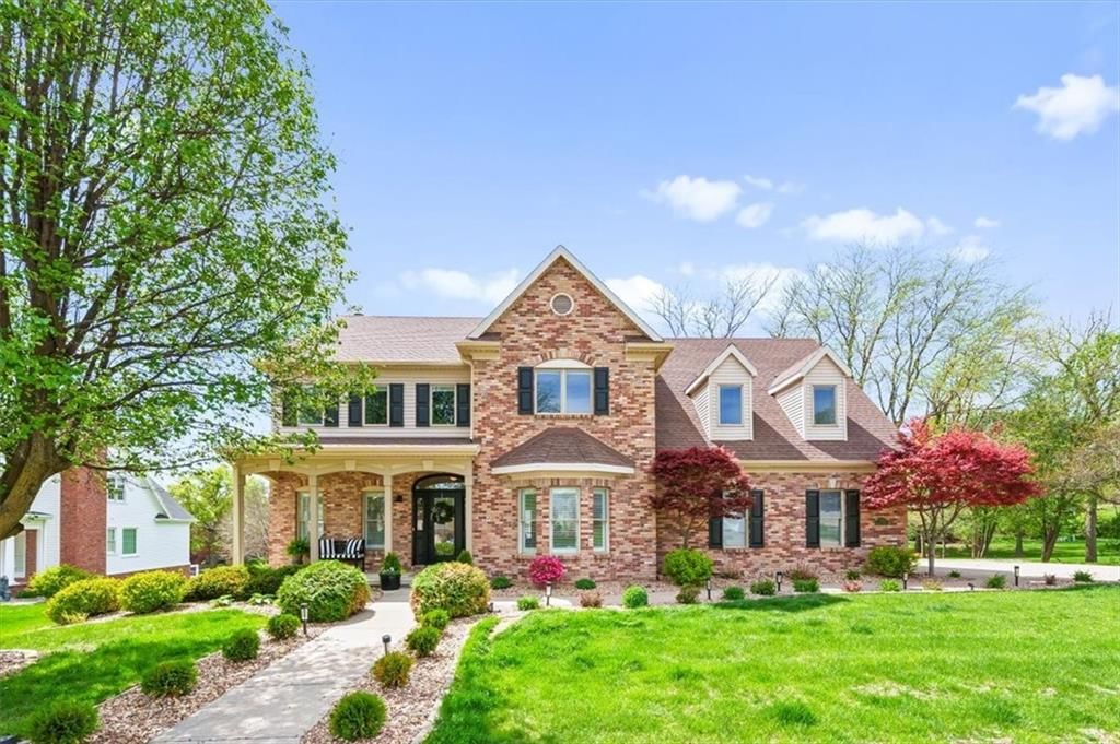 3506 Woodland Pointe Drive — photo 1