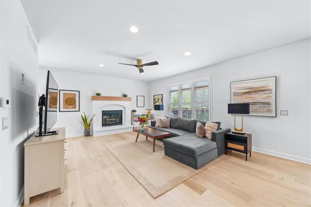 3506 Woodland Pointe Drive — photo 13