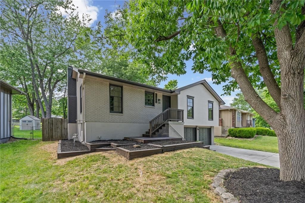 3004 Iva Drive — photo 3