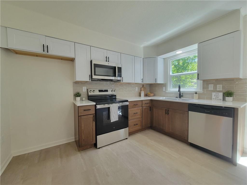 517 NW Little Avenue — photo 12