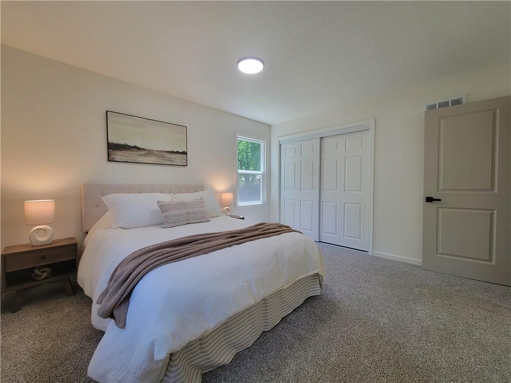 517 NW Little Avenue — photo 13