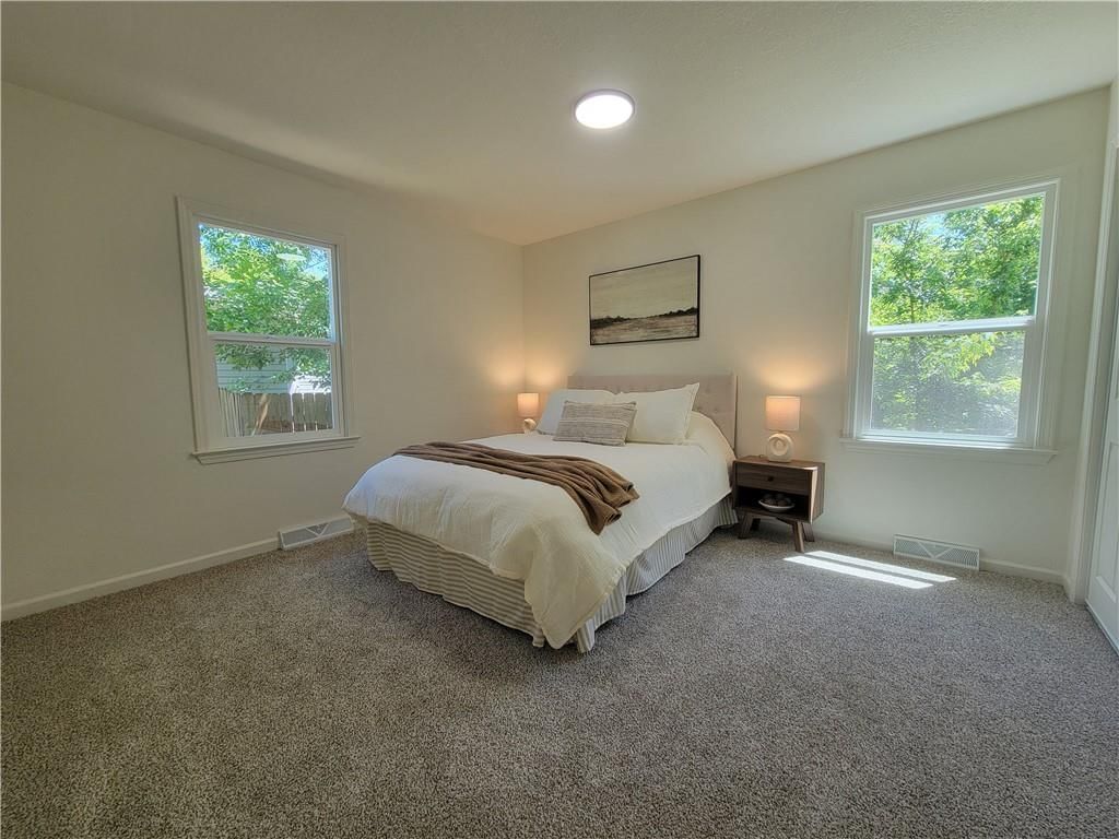 517 NW Little Avenue — photo 14