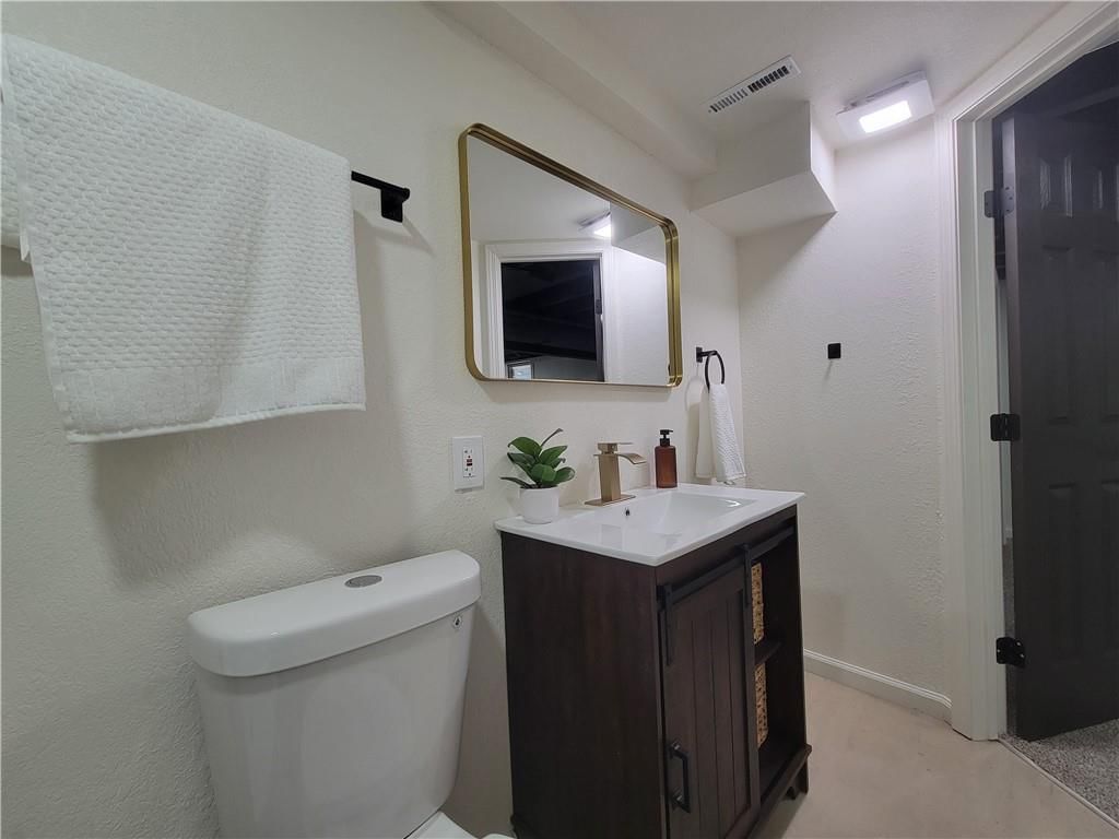 517 NW Little Avenue — photo 21