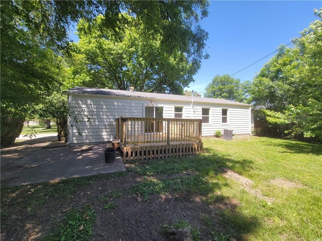 517 NW Little Avenue — photo 31