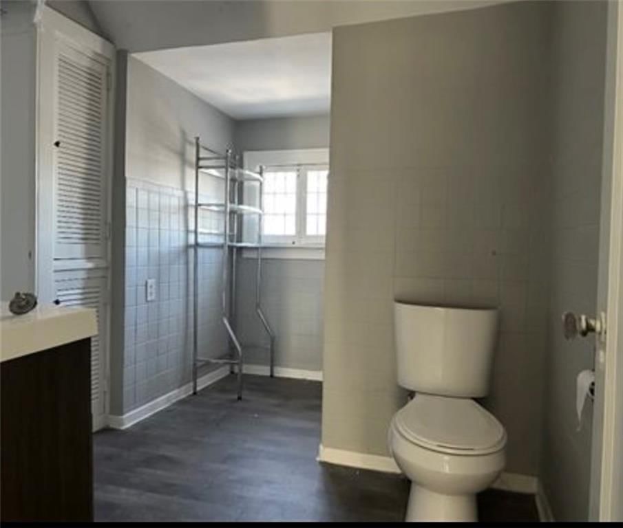 2902 Sacramento Street — photo 13