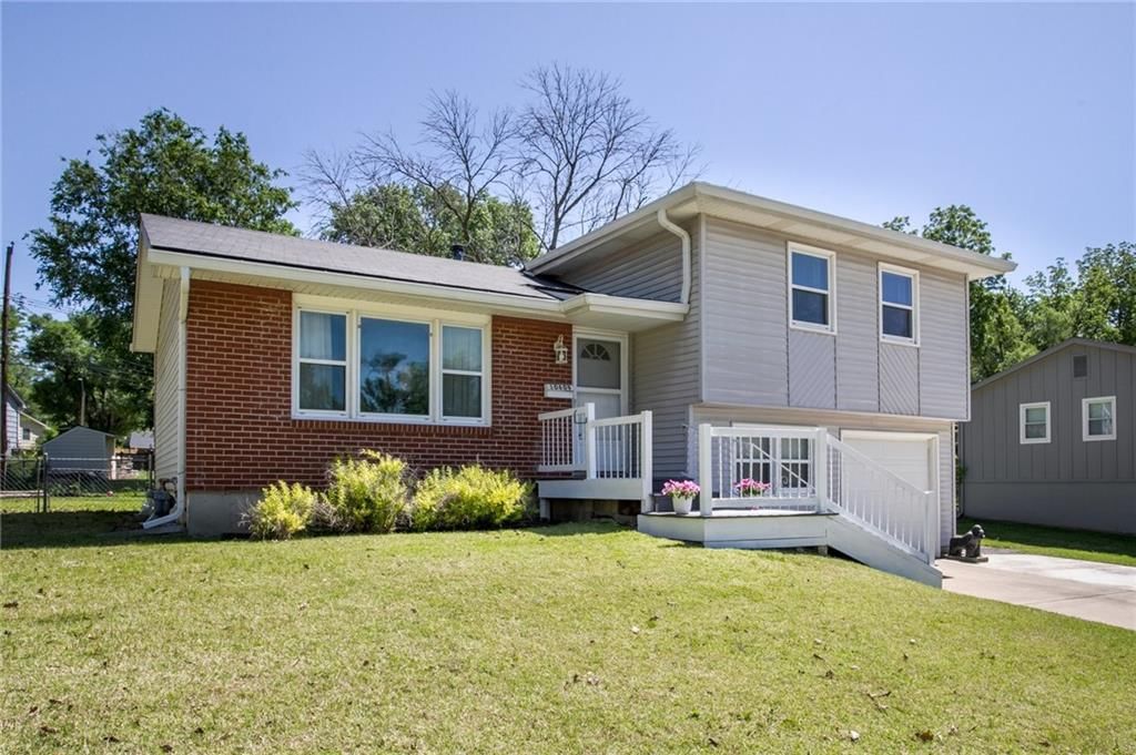 10609 Askew Avenue — photo 2
