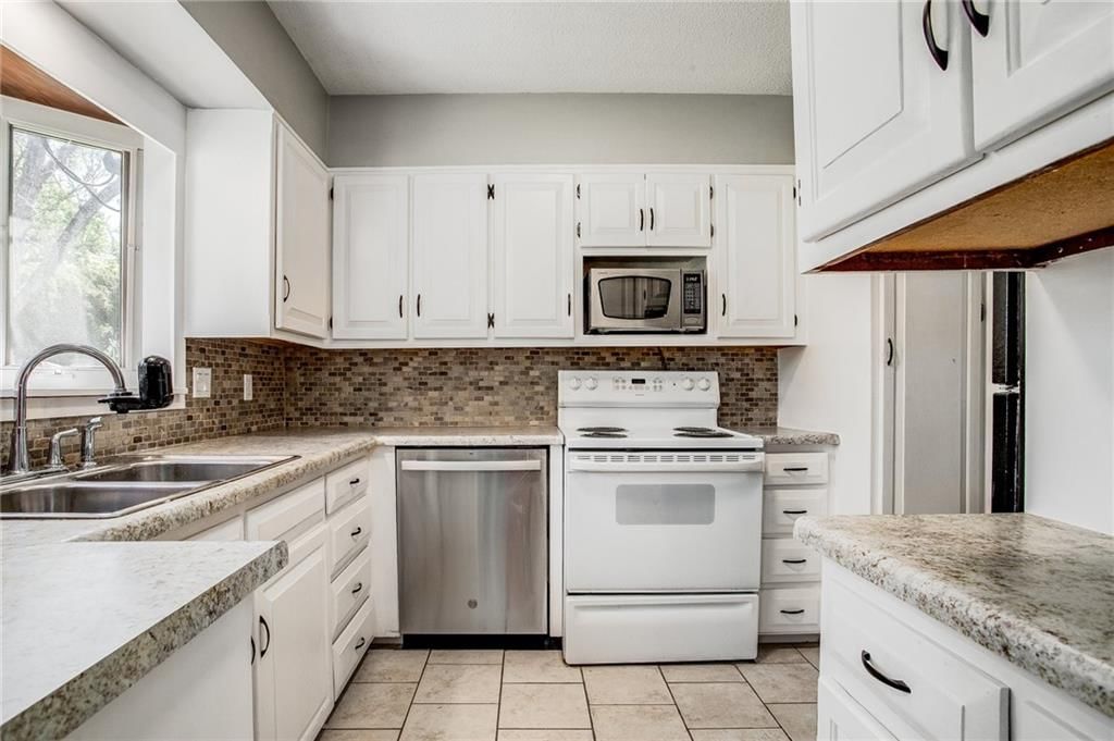 10609 Askew Avenue — photo 7