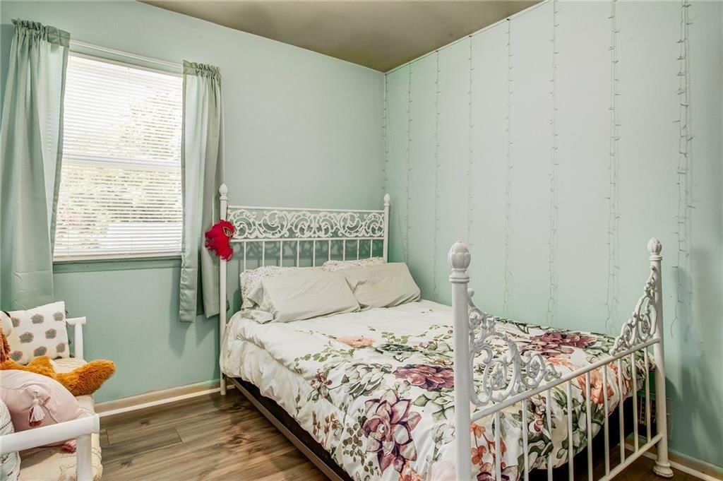 10609 Askew Avenue — photo 16