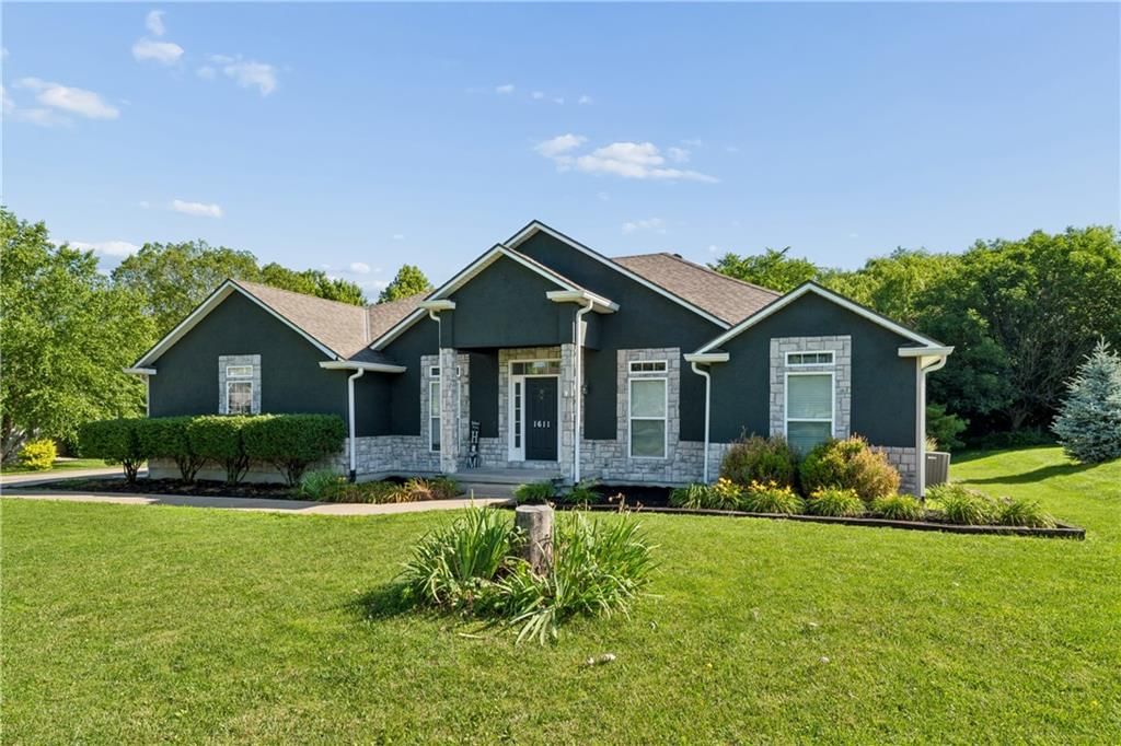 1611 Deer Run Road — photo 3