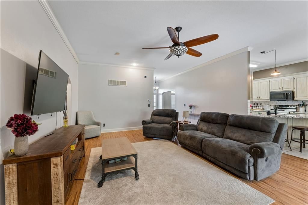 1611 Deer Run Road — photo 8