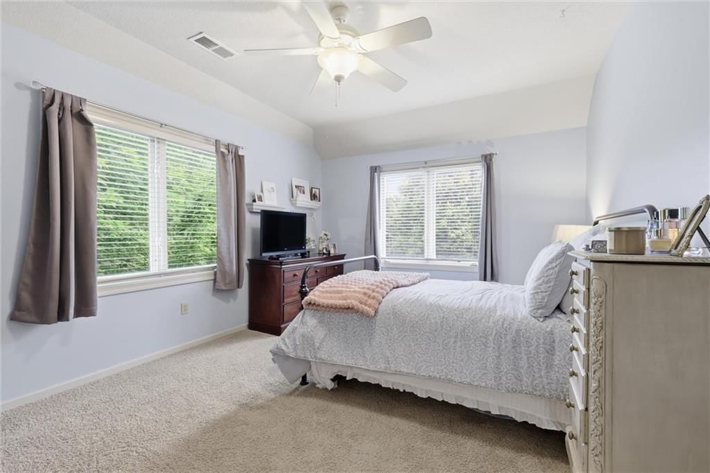 14603 Sherwood Street — photo 26