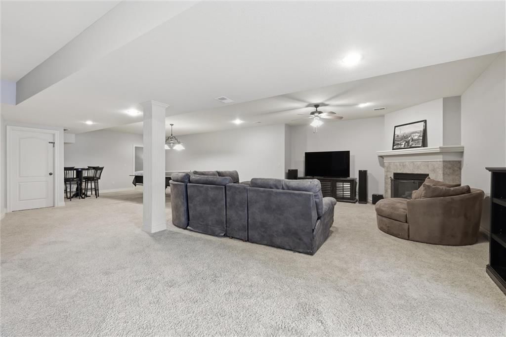 14603 Sherwood Street — photo 35