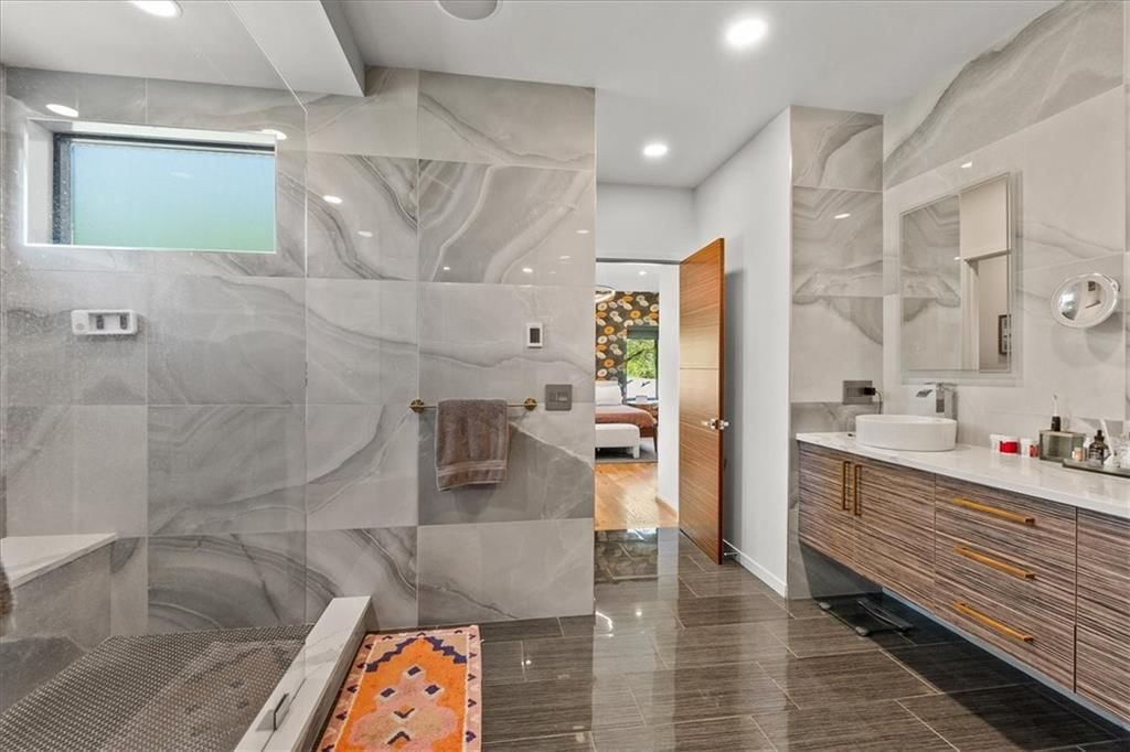 4706 W 65th Terrace — photo 32