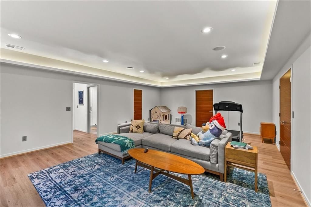 4706 W 65th Terrace — photo 45