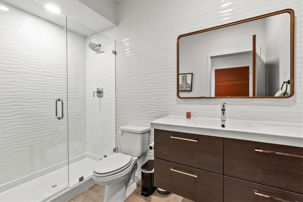 4706 W 65th Terrace — photo 47