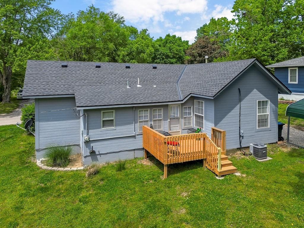 208 N Independence Street — photo 17