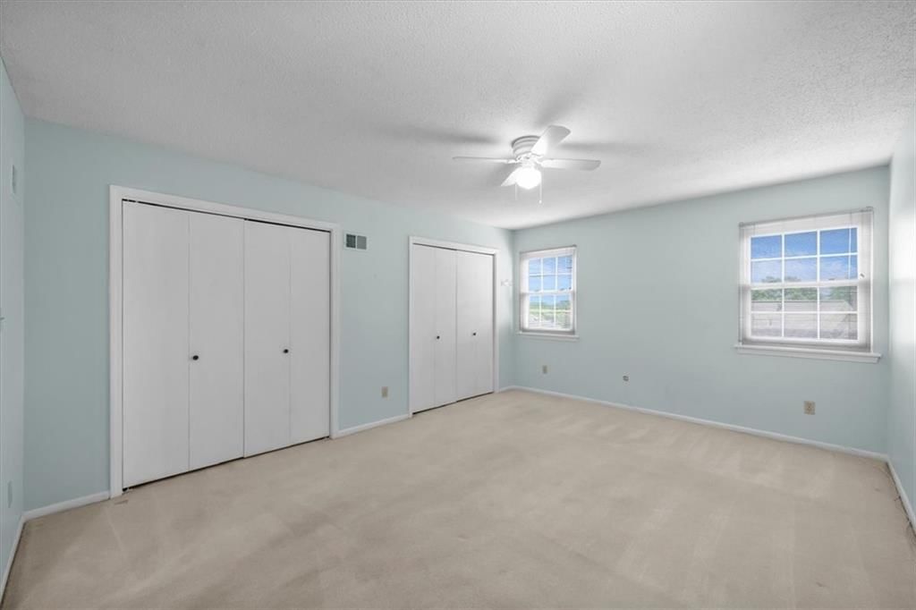 9698 Oakshire Street — photo 16