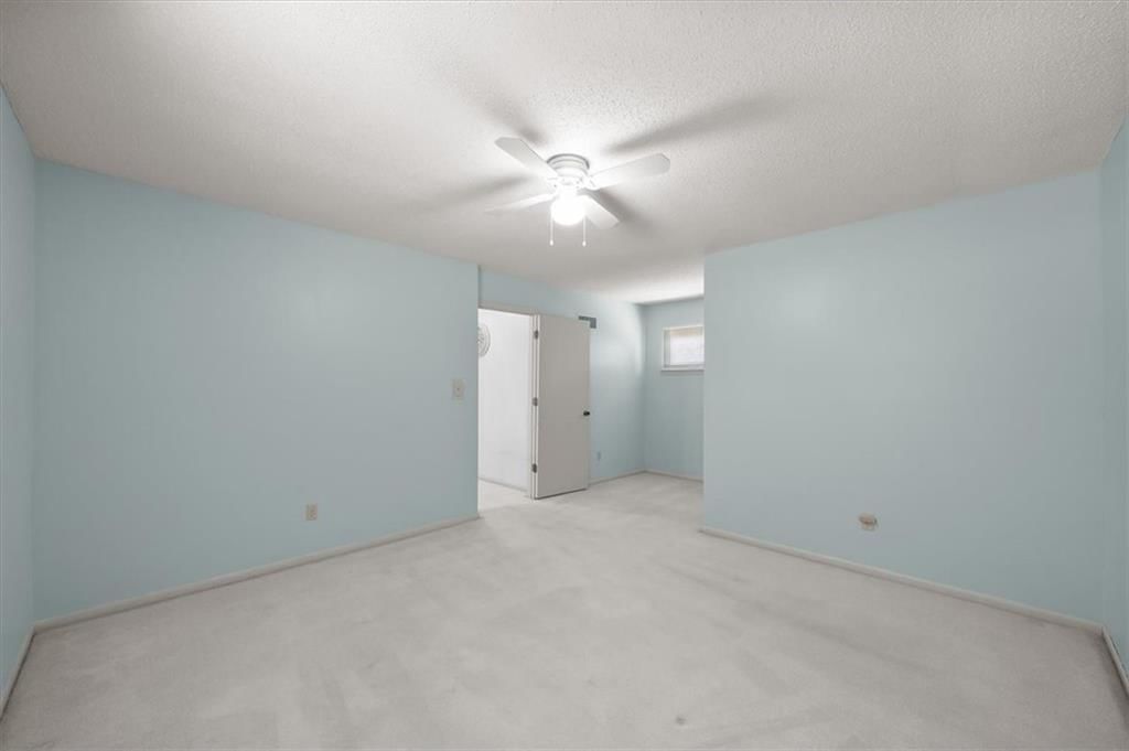 9698 Oakshire Street — photo 18