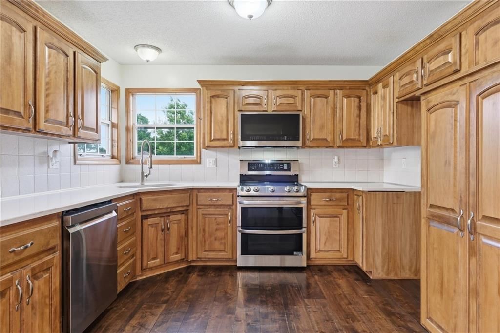12411 Live Oak Circle — photo 10