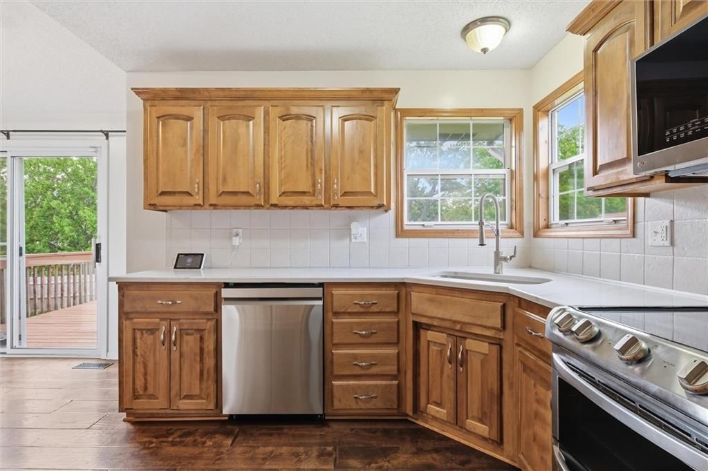 12411 Live Oak Circle — photo 13