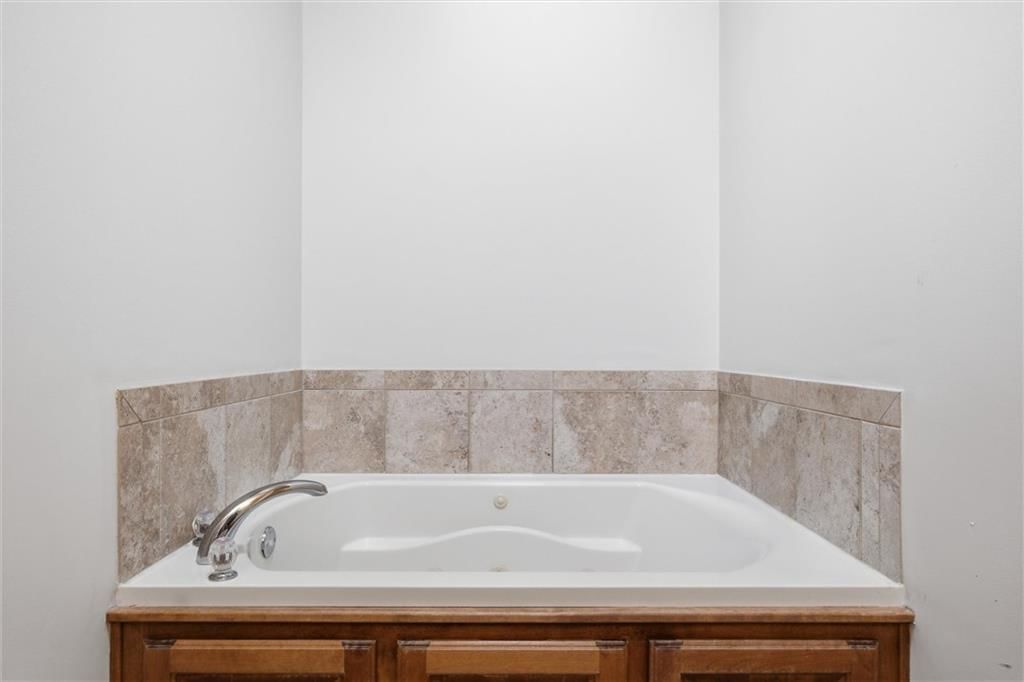 12411 Live Oak Circle — photo 22