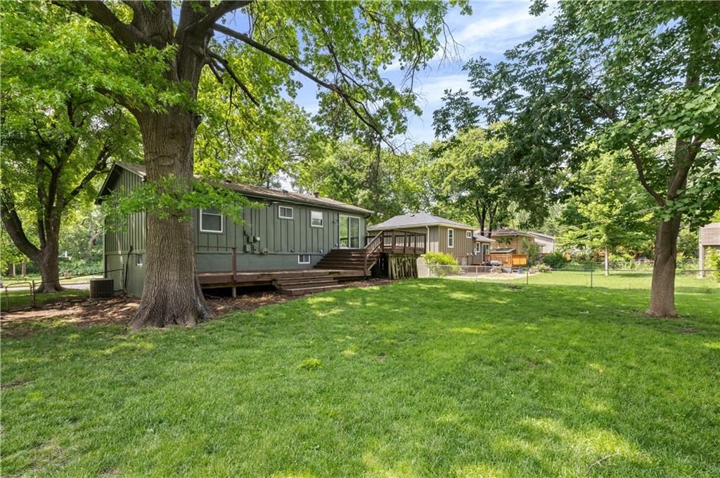 8925 Gillette Street — photo 20
