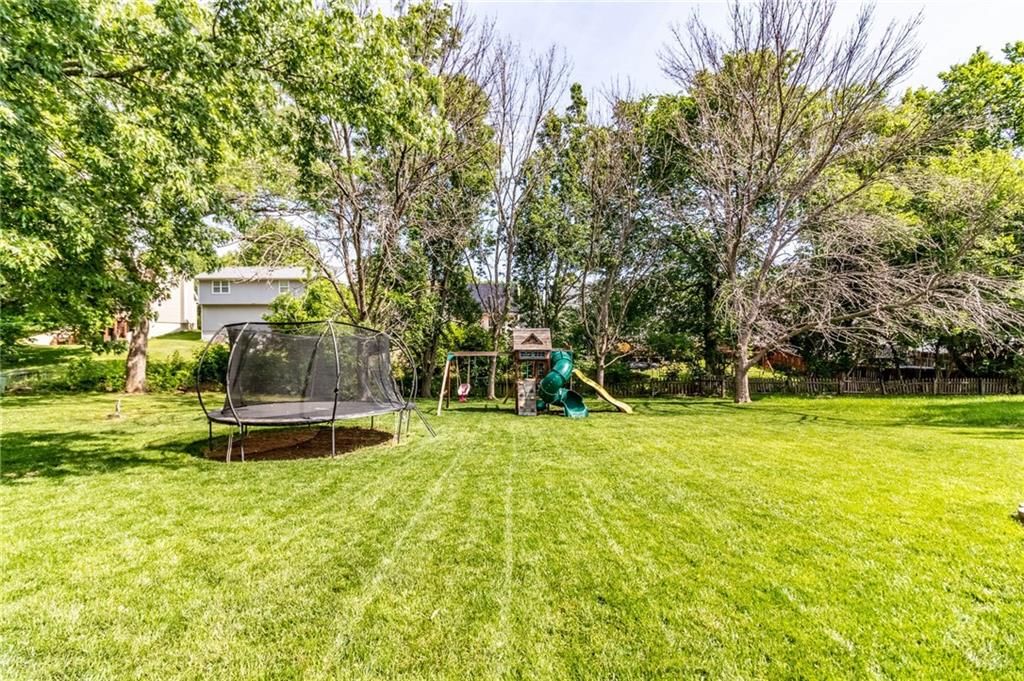 409 Quail Trail — photo 9