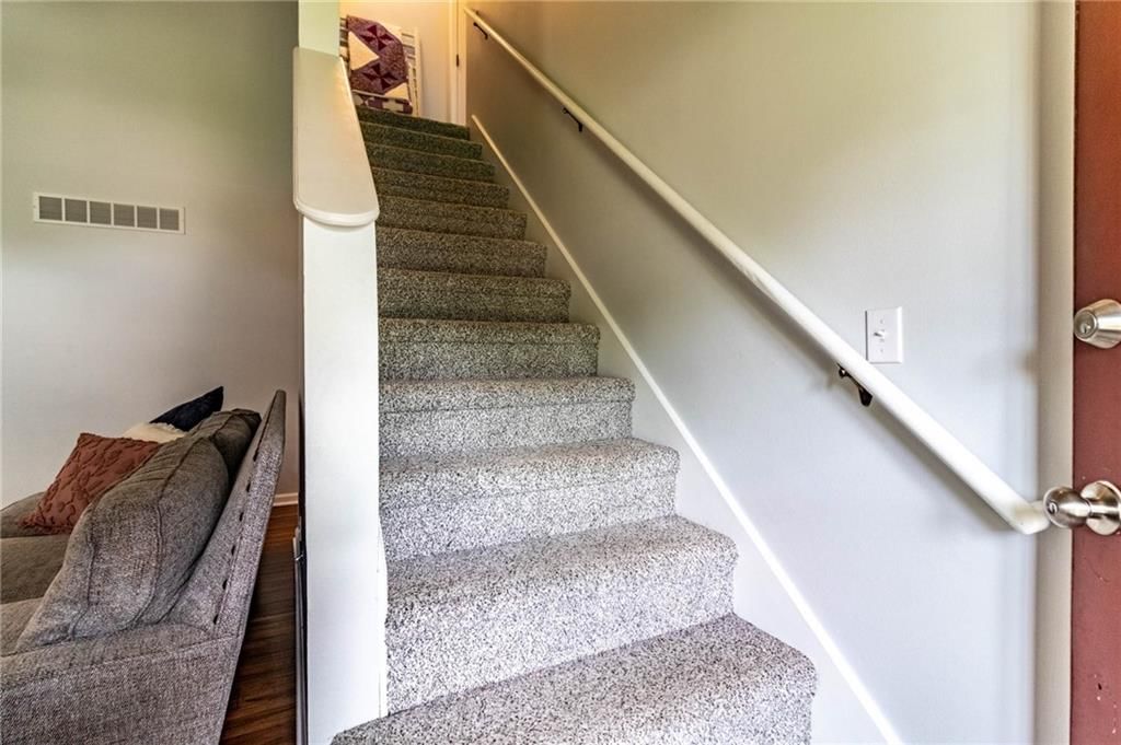 409 Quail Trail — photo 37