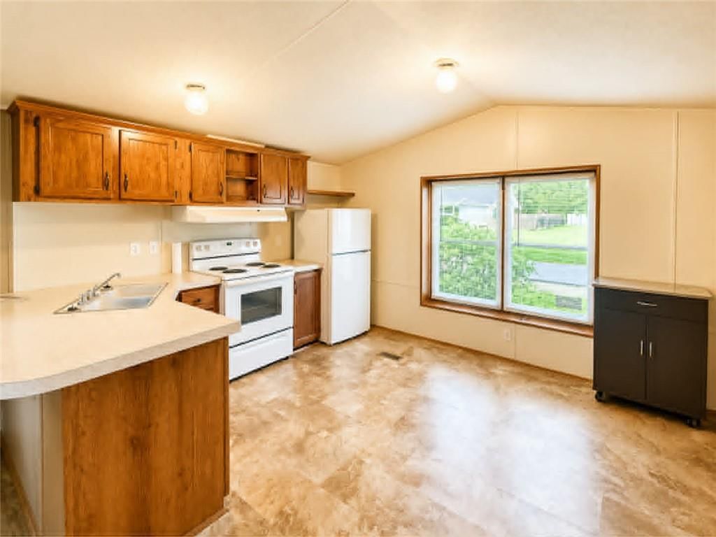 1201 E Buckeye Street — photo 9