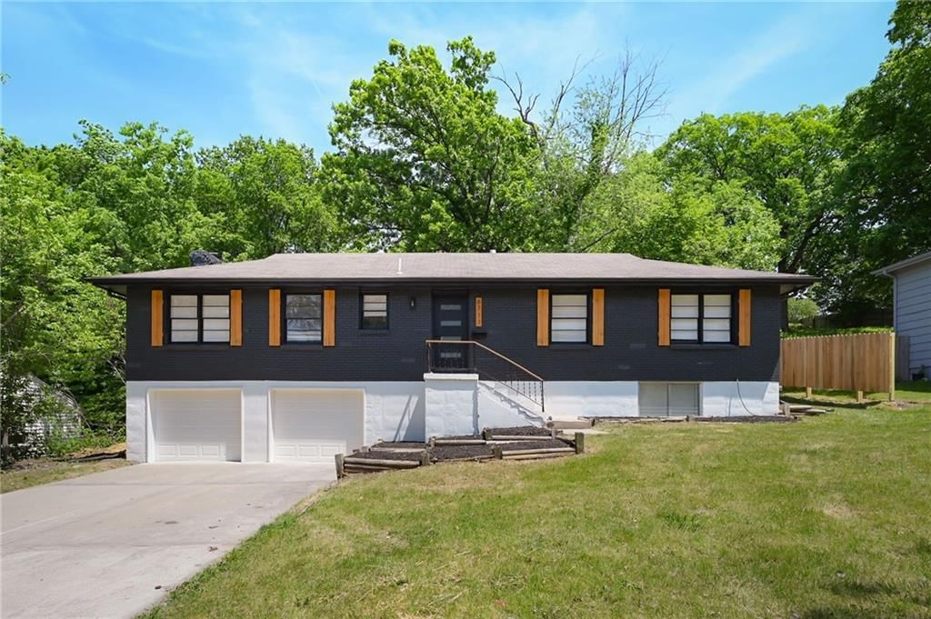 6711 N Broadway Street — photo 3