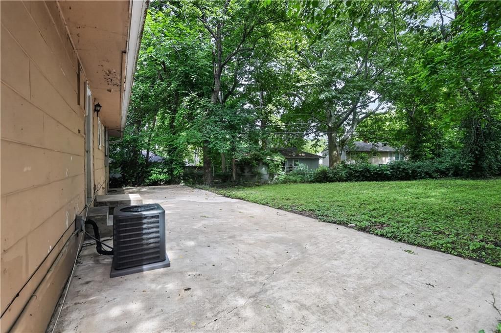 7807 Ruskin Way — photo 4