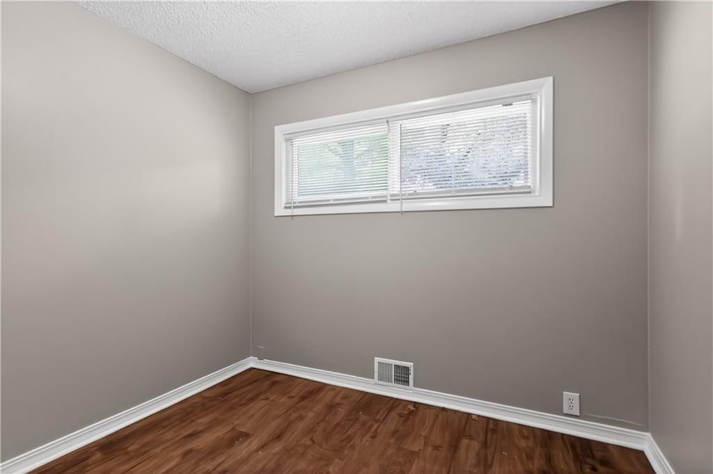 7807 Ruskin Way — photo 9
