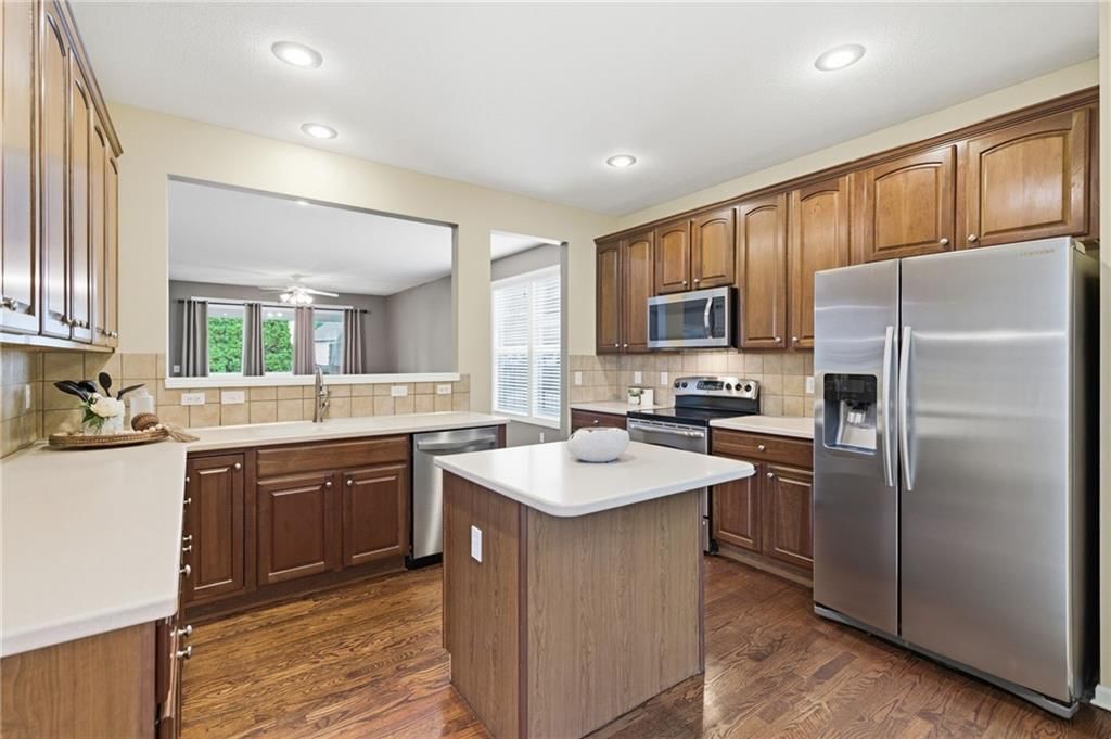 23735 W 87TH Terrace — photo 5